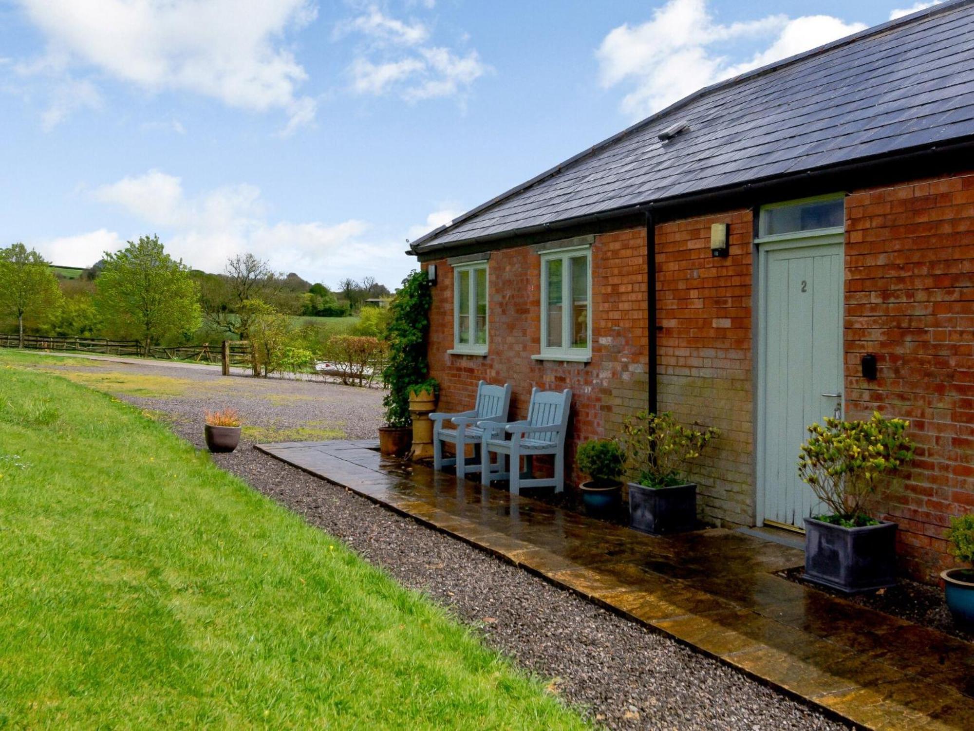 Primrose Villa Shepton Mallet Exterior photo